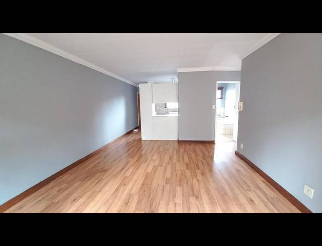 2 BEDROOM TOWNHOUSE FOR SALE IN MORELETAPARK